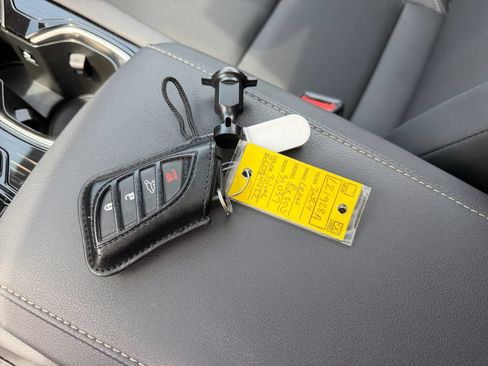 Used 2024 Lexus RX 350 AWD w/ Technology Package image 33