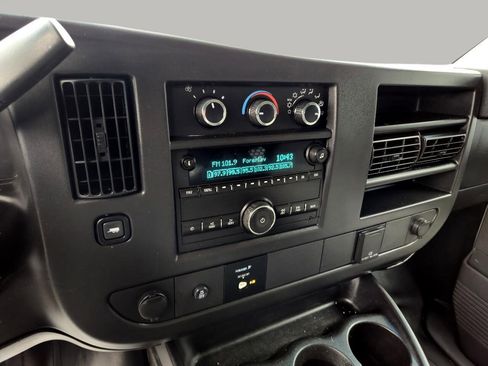 Used 2017 GMC Savana 2500 2500 WORK VAN image 43