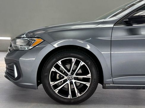 Used 2024 Volkswagen Jetta Sport FWD image 5
