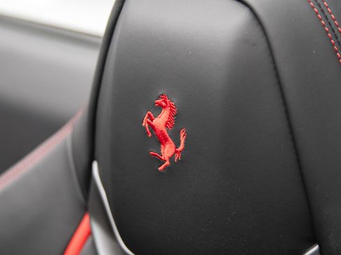 Used 2025 Ferrari 296 GTS RWD image 26