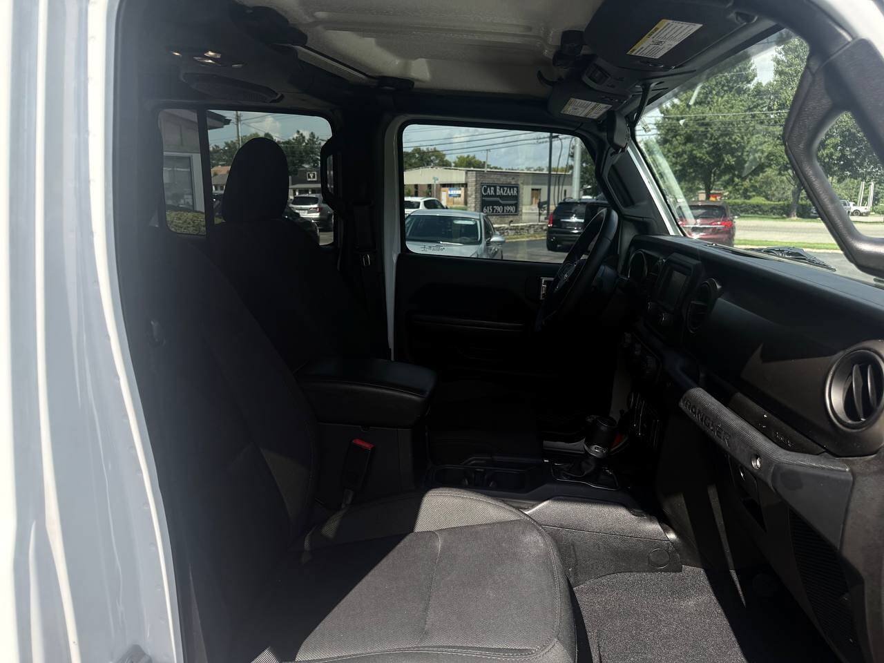 Used 2019 Jeep Wrangler Unlimited Sport S AWD/4WD image 22