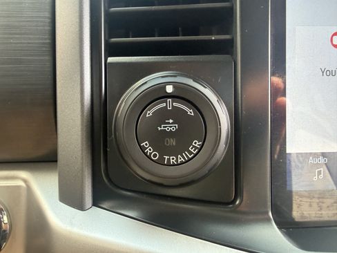Used 2022 Ford F150 XLT w/ Equipment Group 302A High AWD/4WD image 44