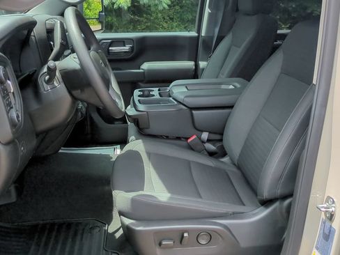 Used 2026 Chevrolet Silverado 2500 Custom w/ Custom Value Package AWD/4WD image 11