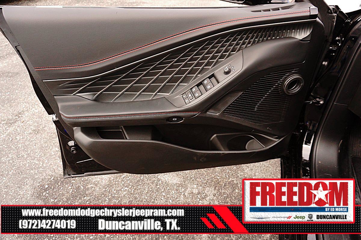 New 2026 Dodge Charger Scat Pack w/ Blacktop Package AWD/4WD image 34