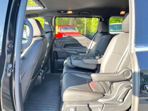 Used 2025 Honda Odyssey Sport-L image 18