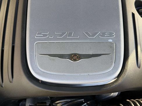 Used 2006 Chrysler 300 C image 31