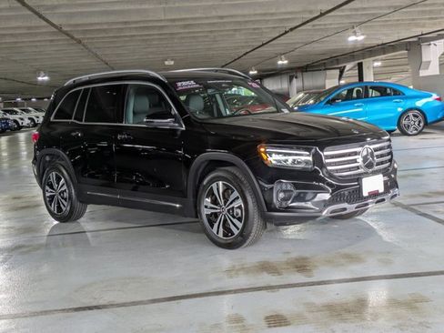 Used 2025 Mercedes-Benz GLB 250 image 6