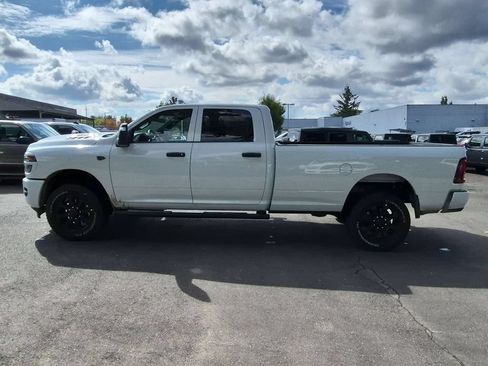 New 2027 RAM 2500 Tradesman AWD/4WD image 4