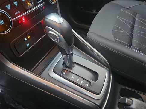Used 2019 Ford EcoSport SE image 15