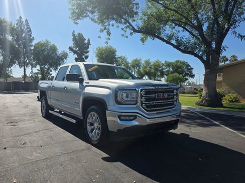 Used 2018 GMC Sierra 1500 SLT w/ Texas SLT Premium Package AWD/4WD image 10