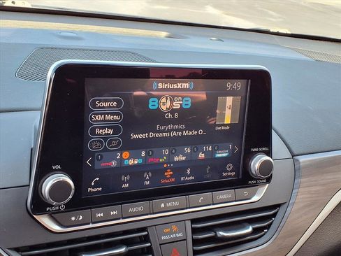 Used 2023 Nissan Altima 2.5 SV image 7