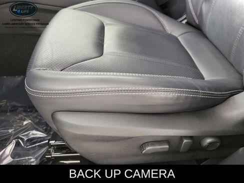 Used 2023 Subaru Forester Limited image 14