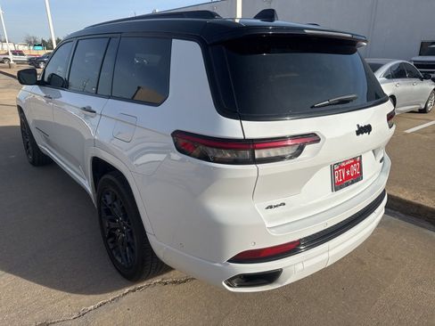 Used 2024 Jeep Grand Cherokee L Summit w/ High Altitude Package image 3