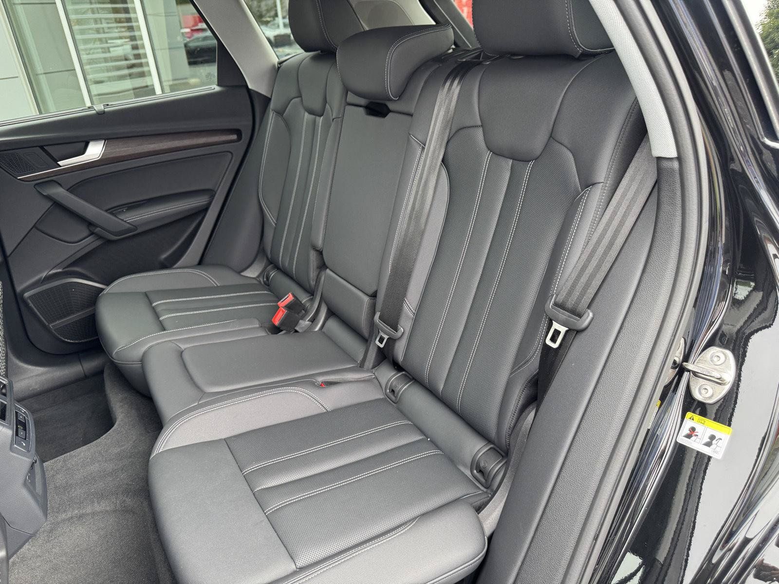 Certified 2024 Audi Q5 2.0T Prestige w/ Prestige Package AWD/4WD image 25
