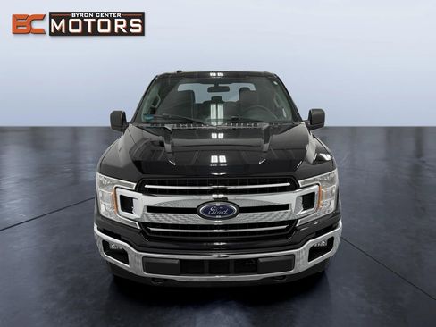 Used 2018 Ford F150 XLT image 8