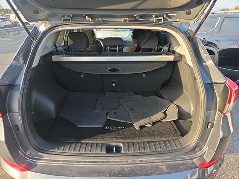 Used 2018 Hyundai Tucson SE AWD/4WD image 7