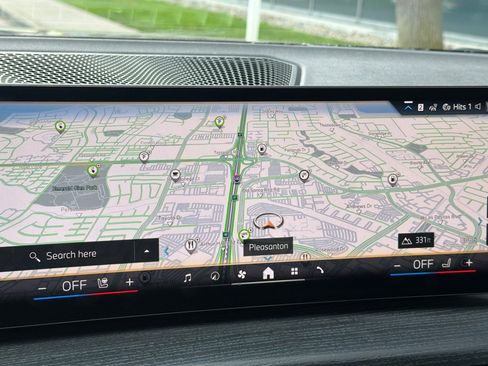 Used 2025 BMW i4 eDrive40 w/ Premium Package image 25