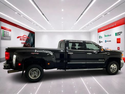 Used 2015 Chevrolet Silverado 3500 LTZ w/ Duramax Plus Package AWD/4WD image 8