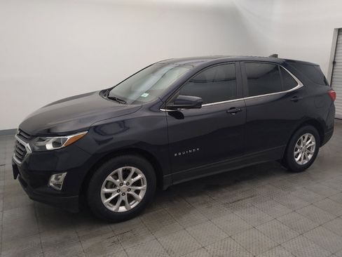 Used 2021 Chevrolet Equinox LT image 2