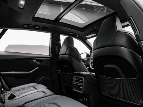 Used 2022 Audi RS Q8 image 59