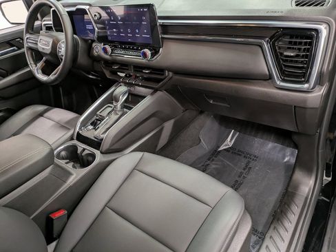 Used 2024 GMC Canyon Elevation w/ Elevation Premium Package image 29