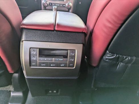 Used 2021 Lexus GX 460 Premium image 19