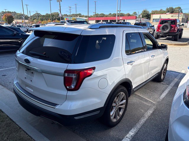 Used 2019 Ford Explorer Limited w/ Class III Trailer Tow Package FWD image 4