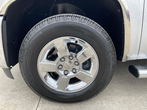 Used 2012 Chevrolet Silverado 1500 LT w/ Chrome Essentials Package image 18