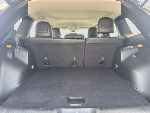 Used 2019 Jeep Cherokee Limited AWD/4WD image 19