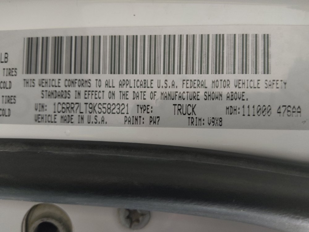 Used 2019 RAM 1500 Classic SLT w/ Protection Group AWD/4WD image 33