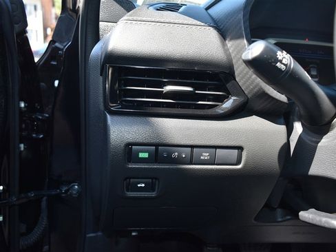 Used 2023 Nissan Sentra SV w/ All-Weather Package FWD image 11
