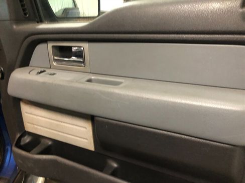 Used 2011 Ford F150 XLT w/ XLT Chrome Pkg image 19