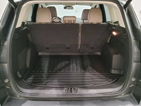 Used 2017 Ford Escape Titanium AWD/4WD image 17