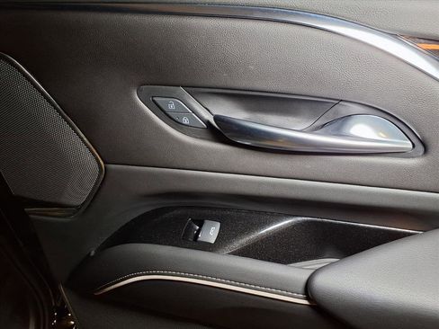 Certified 2022 Cadillac Escalade Premium Luxury image 24