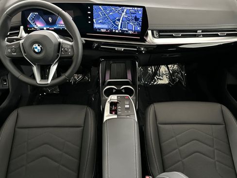 Used 2026 BMW X1 xDrive28i w/ Convenience Package AWD/4WD image 3