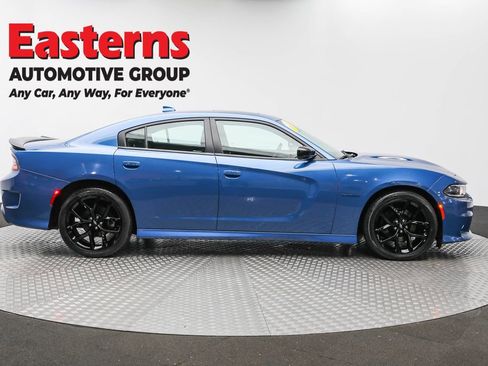 Used 2022 Dodge Charger R/T w/ Blacktop Package image 4