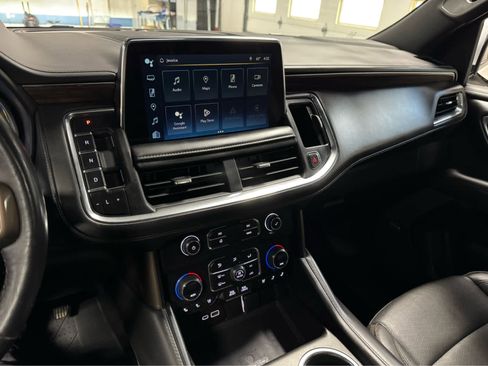 Certified 2023 Chevrolet Suburban High Country image 20