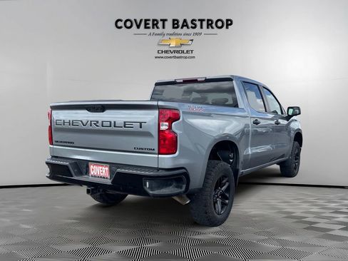 Used 2023 Chevrolet Silverado 1500 Custom Trail Boss w/ LPO, Dark Essentials Package image 4