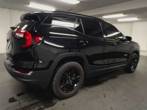 Certified 2024 GMC Terrain AT4 AWD/4WD image 8