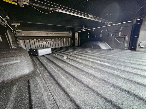 Certified 2022 GMC Sierra 3500 Denali image 7