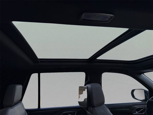 Used 2021 GMC Yukon SLT w/ SLT Luxury Plus Package image 40