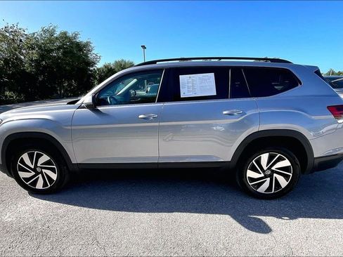Certified 2025 Volkswagen Atlas SE AWD/4WD image 8