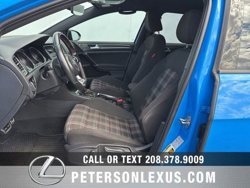 Used 2019 Volkswagen GTI SE FWD image 22