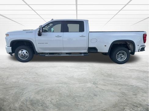 Used 2021 Chevrolet Silverado 3500 High Country AWD/4WD image 2