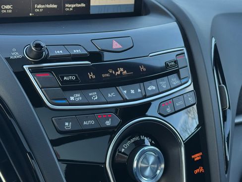 Used 2025 Acura RDX A-Spec image 5