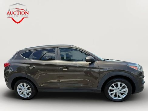 Used 2019 Hyundai Tucson Value FWD image 4