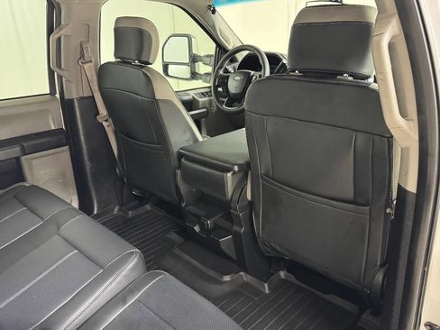 Used 2018 Ford F250 XLT image 38