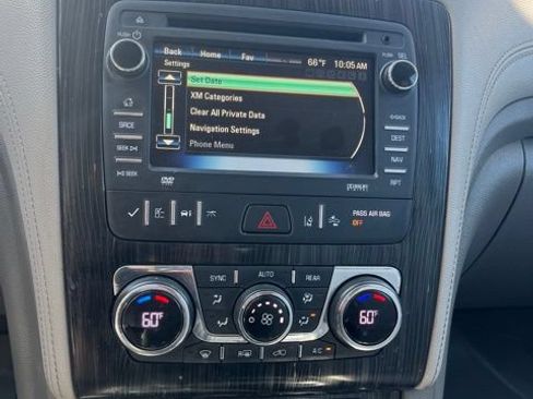 Used 2016 Chevrolet Traverse LTZ AWD/4WD image 44