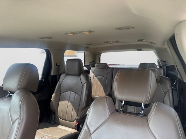 Used 2015 GMC Acadia SLT w/ Technology Package FWD image 12
