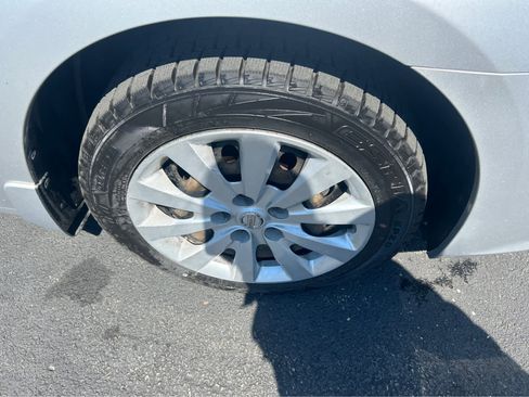 Used 2017 Nissan Sentra SV w/ Protection Package image 28